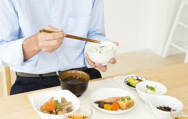 日常健康飲食中，葷素食如何搭配？